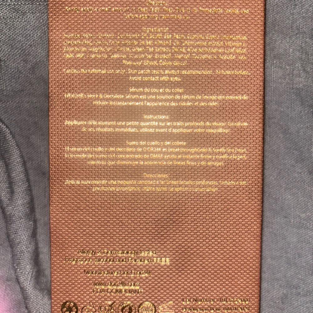 🔥 BUNDLE DEAL- D’or24k Neck & Décolleté Serum and Cream 🔥 - Picture 4 of 12